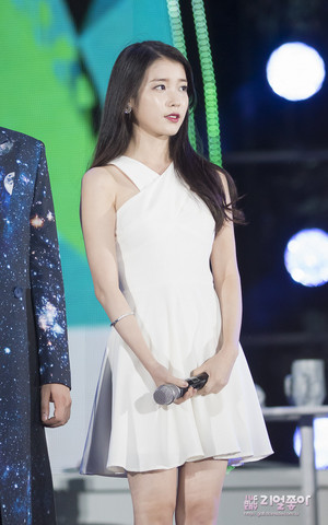  150813 iu at Infinity Challenge Song Festival