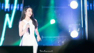 150813 IU at Infinity Challenge Song Festival with GD and Park Myungsoo