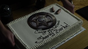 Congratulations cake