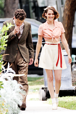 Kristen and Jesse Eisenberg on set of new Woody Allen movie