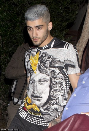  Zayn Steps Out with Gray Hair