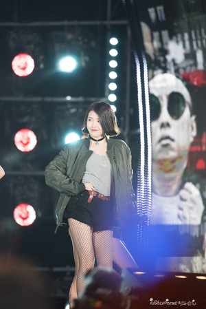 150813 IU at Infinity Challenge Song Festival