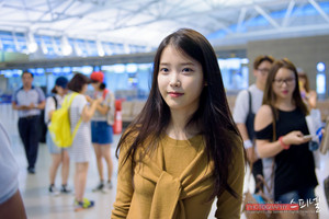 150828 IU at Incheon Airport Leaving for Shanghai