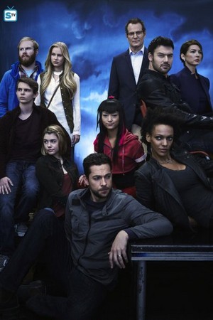  heroes Reborn - Cast Promotional Picture