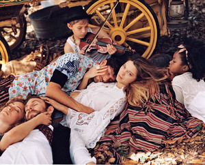  Lea Seydoux - Vogue US Photoshoot - 2012