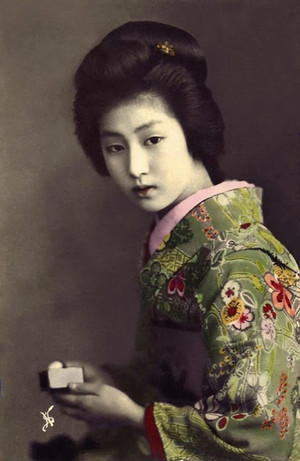 Popular tokyo geisha Hawaryu