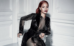  Rihanna Dior magazine