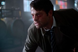  Supernatural - Episode 11.01 - Out of Darkness Into the ngọn lửa, chữa cháy - Promo Pics