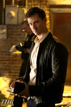 The Originals - Season 3 - First Look at Jason Dohring as Detective Kinney