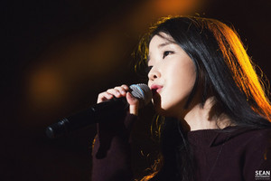  [Official Photo] 150919 IU at Melody Forest Camp konsert