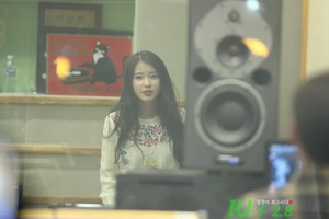  151023 ইউ at KBS2 FM Yoo In Na's Volume Up