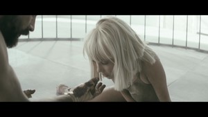  Elastic corazón {Music Video}