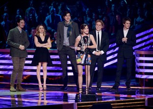 Emma at 39th Annual People's Choice Awards