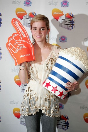  Emma at Nickelodeon Kids Choice Awards