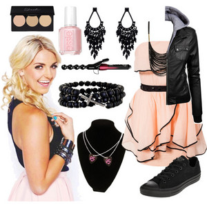 Her name is Rydel Lynch please follow me on Instagram keep_clam_and_love_Rydel 