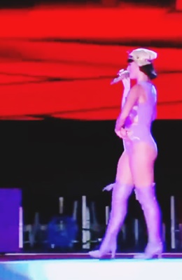  Katy Perry I Kissed a Girl Live At Rock In Rio 2015 1 27