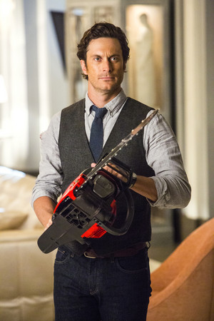  Scream Queens "Chainsaw" (1x03) promotional picture