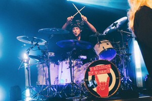  iHeart5SOS Live in NYC