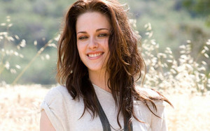  Kristen Stewart smile :)