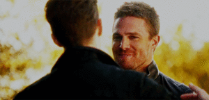  Oliver queen Loves Hugs - Oliver and Barry