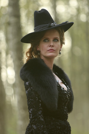  Once Upon a Time - Episode 5.08 - Birth