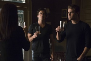  The Vampire Diaries "Mommie Dearest" (7x07) promotional picture