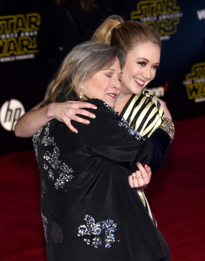  Billie Lourd and Carrie Fisher @ the Premiere of 'Star Wars: The Force Awakens'