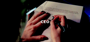  Felicity Smoak - CEO