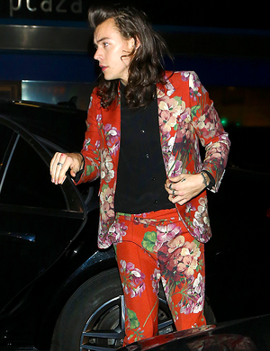  Harry Arriving at the Londra Edition hotel