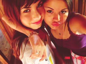 Selena Gomez et Demi Lovato