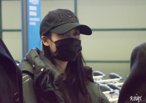 160203 IU Arriving Incheon Airport back from Hunan