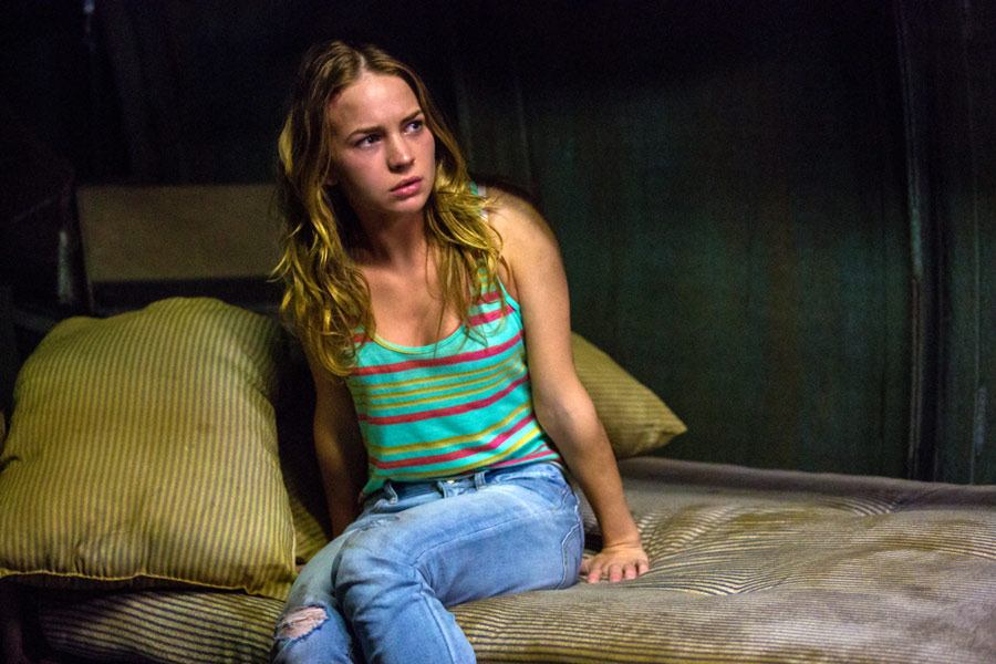 Brittany Robertson Photo: Britt Robertson as Angie McAlister in Under the D...