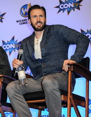  Captain America: Civil War panel at NOLA Wizard World Con
