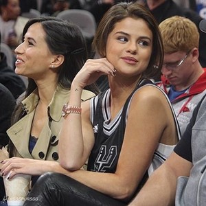  Selena Gomez, Lakers Vs Spurs
