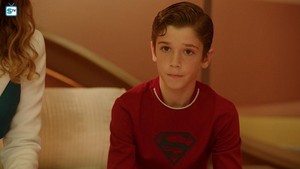  Supergirl - Episode 1.13 - For The Girl Who Has Everything - Promo Pics
