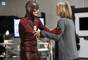The Flash - Episode 2.11 - The Reverse-Flash Returns - Promo Pics