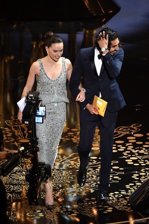  88th Annual Academy Awards - Zeigen (February 28, 2016)