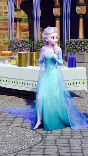 Frozen Phone Wallpaper - Elsa the Snow Queen Photo 
