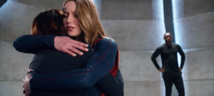 Kara hugging Alex