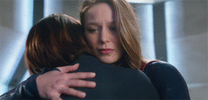 Kara hugging Alex
