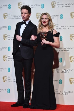  Kate Winslet BAFTA 2016