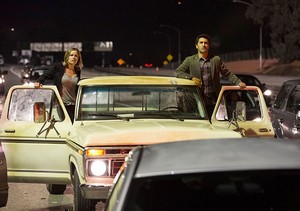  Kim Dickens as Madison Clark in Fear the Walking Dead: "Pilot"