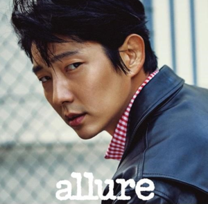Lee Jun Ki - Allure Magazine March Issue ‘16 