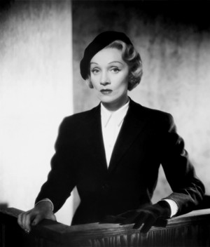 Marlene Dietrich - Witness For The Prosecution