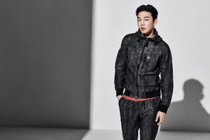  Yoo Ah In - JEEP Brand 2016 Spring Pictorial