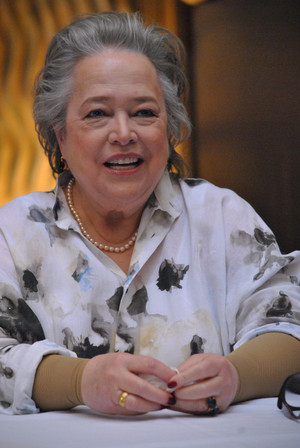 Kathy Bates (2015)