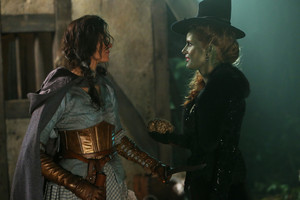  Once Upon a Time - Episode 5.16 - Our Decay