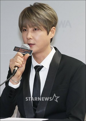 Press Conference 160327 - Hyesung
