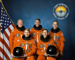 STS 38 Mission Crew