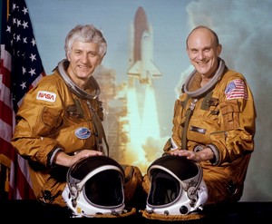  STS 4 Mission Crew